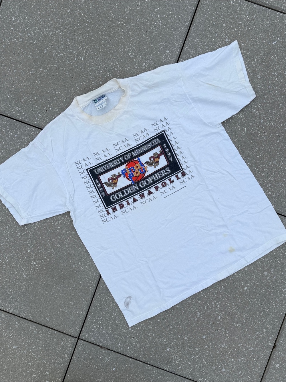 1990s University of Indianapolis Golden Gophers single stitch white tee